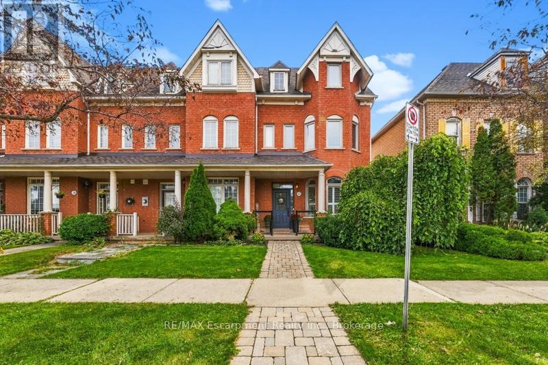 272 GLENASHTON DRIVE, Oakville, Ontario