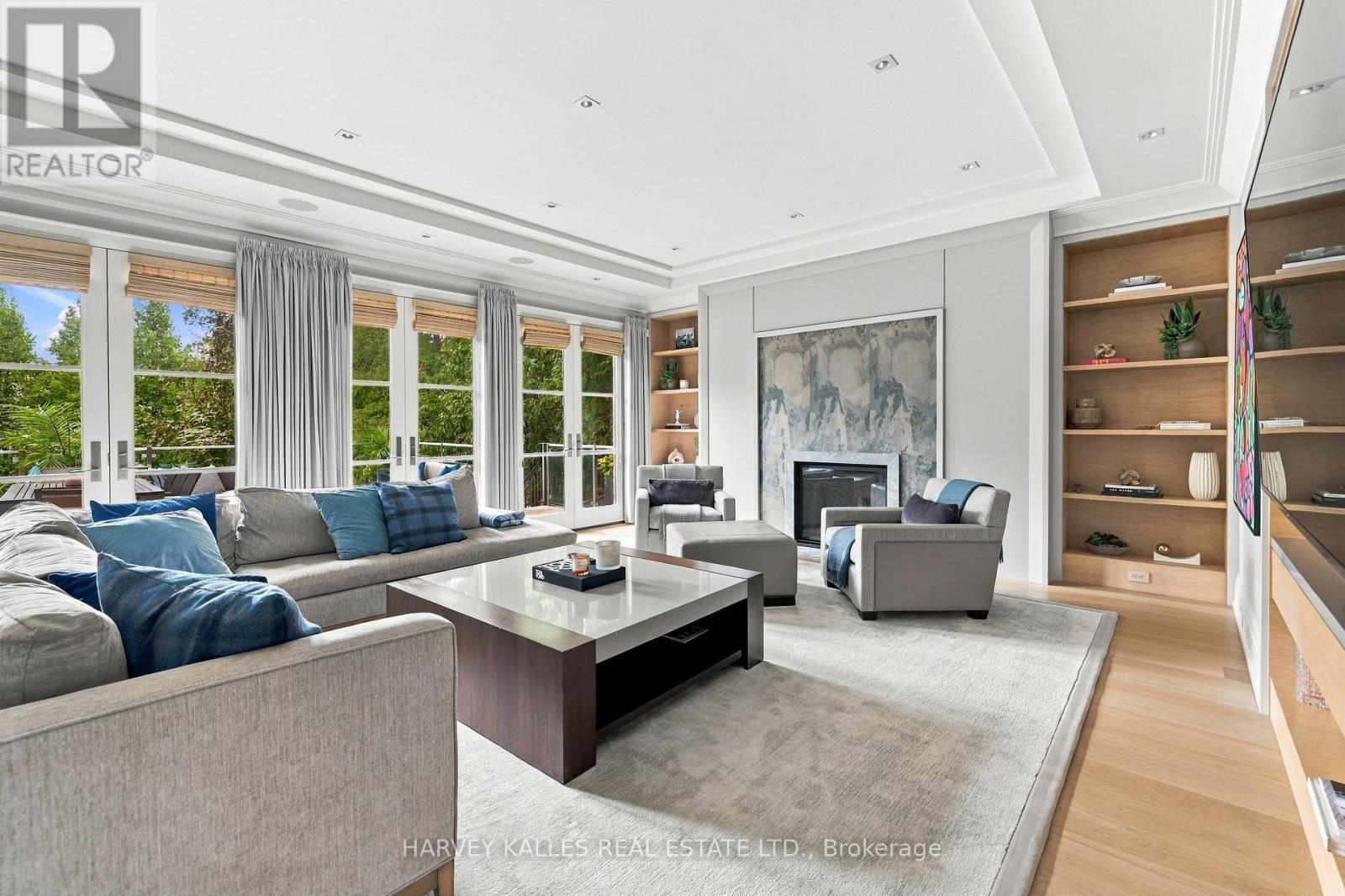 221 Dunvegan Road, Toronto, Ontario  M5P 2P3 - Photo 16 - C13816180