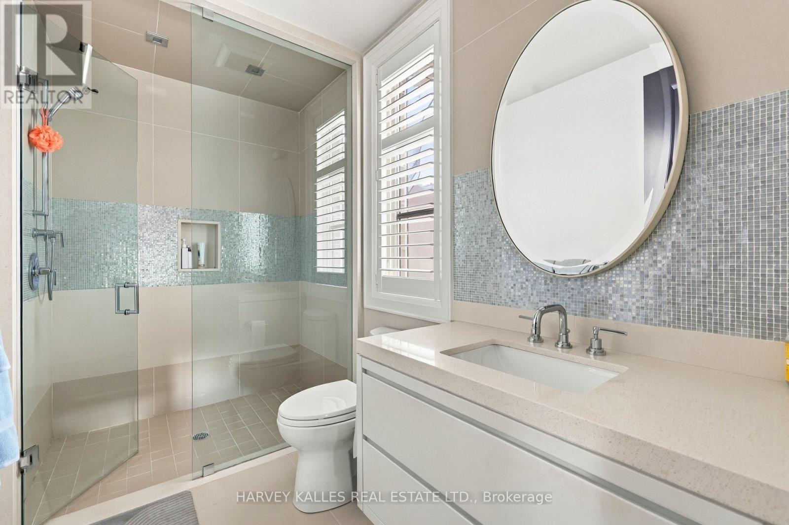 221 Dunvegan Road, Toronto, Ontario  M5P 2P3 - Photo 30 - C13816180
