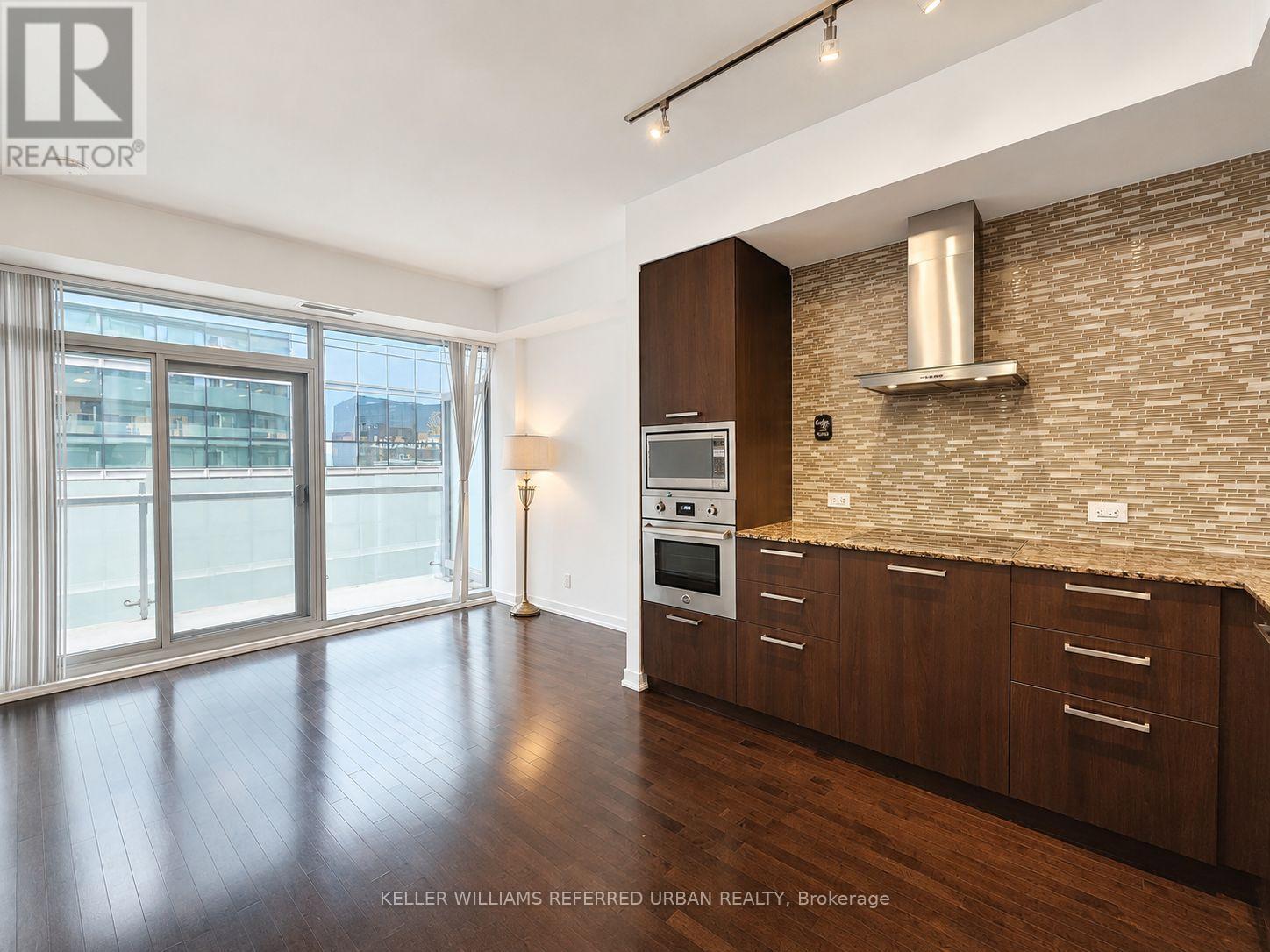 4309 - 14 YORK STREET