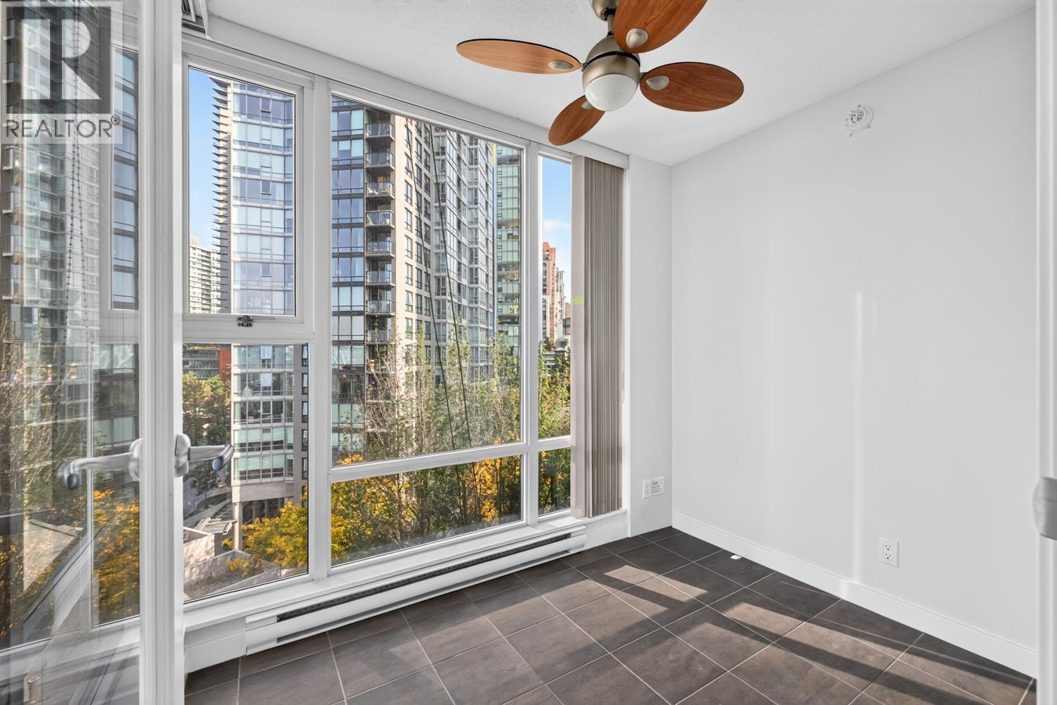 906 455 Beach Crescent, Vancouver, British Columbia  V6Z 3E5 - Photo 15 - R3168388