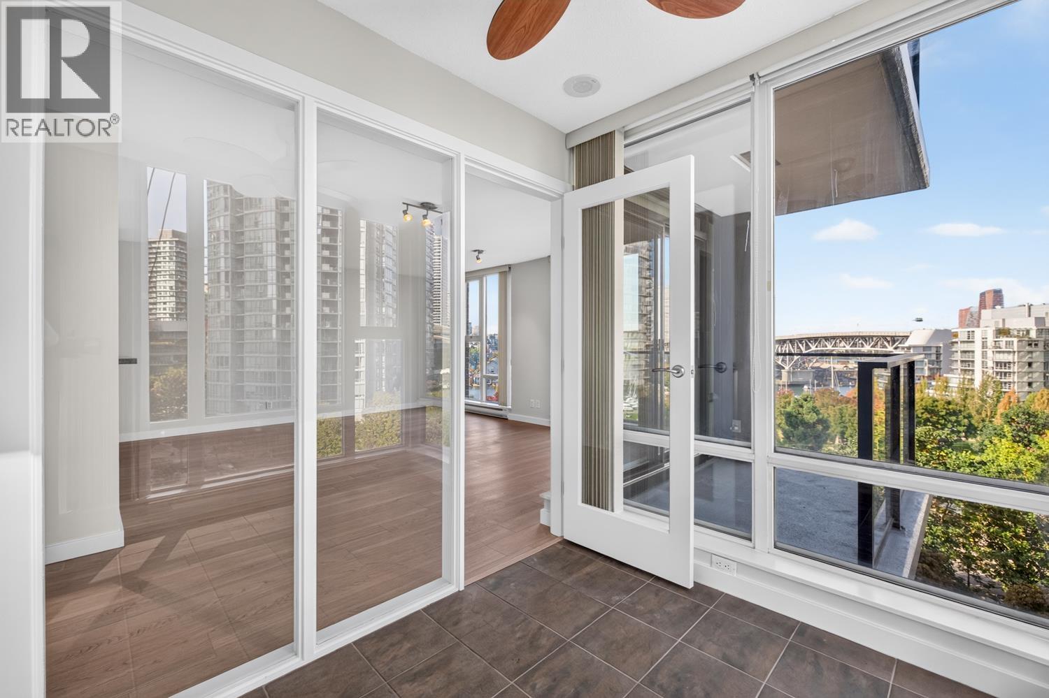 906 455 Beach Crescent, Vancouver, British Columbia  V6Z 3E5 - Photo 17 - R3168388