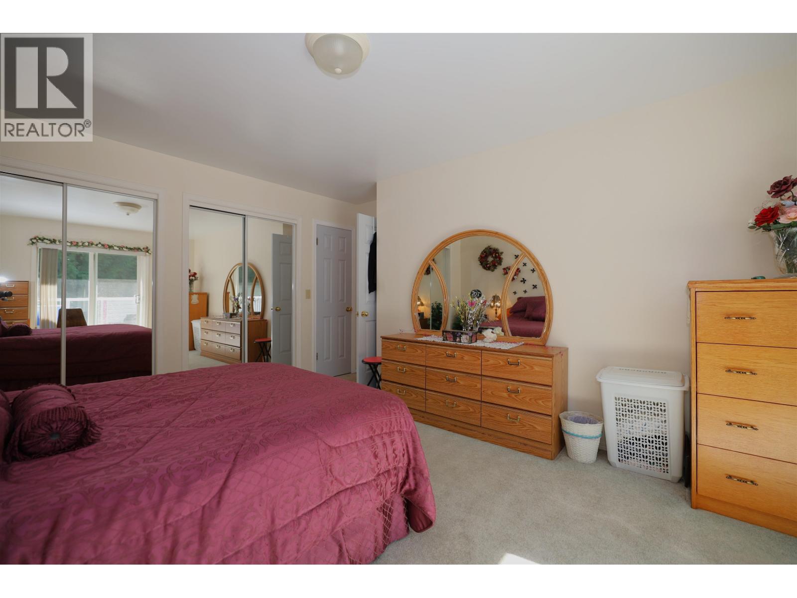 1073 Grandview Road, Gibsons, British Columbia  V0N 1V3 - Photo 14 - R3168377