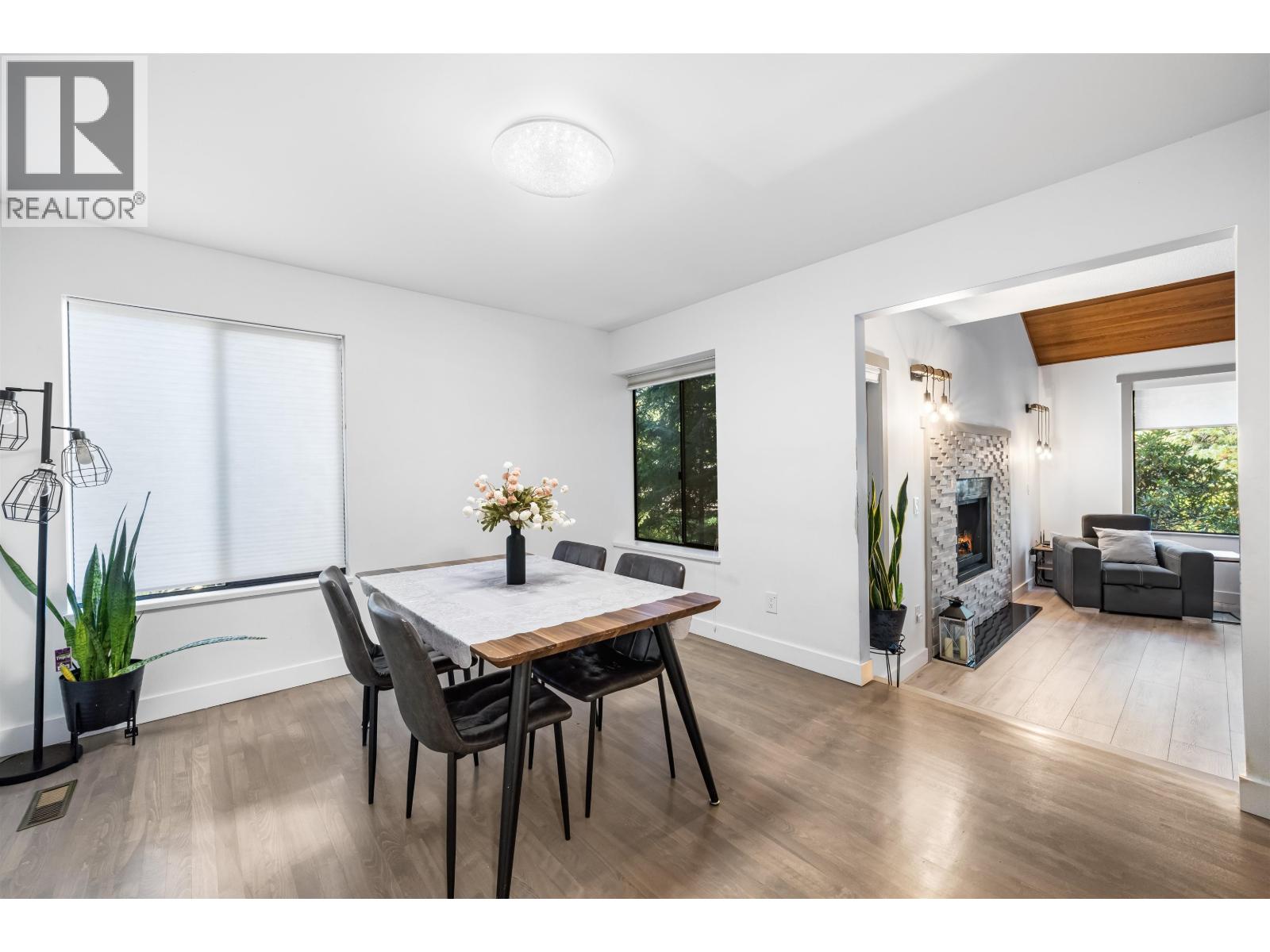5520 Huckleberry Lane, North Vancouver, British Columbia  V7R 4N8 - Photo 17 - R3168392