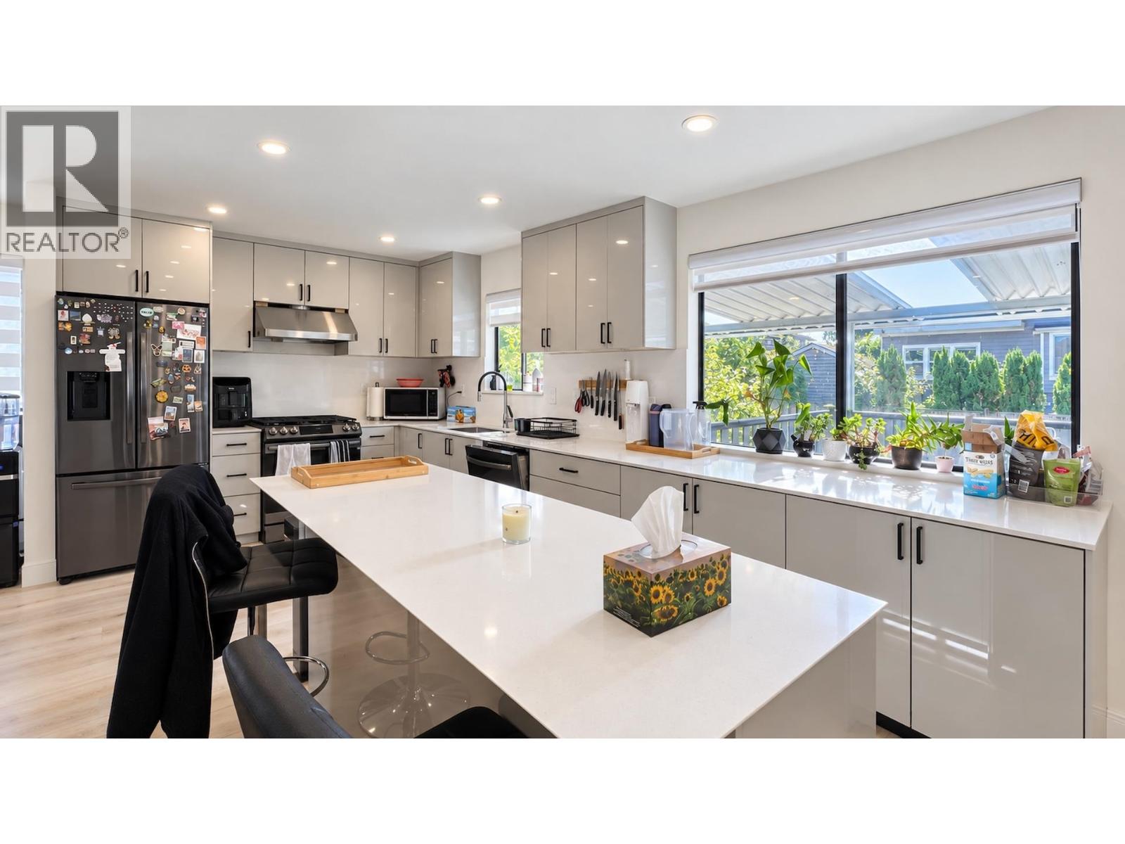 5298 Schou Street, Burnaby, British Columbia  V5G 4L1 - Photo 11 - R3168409