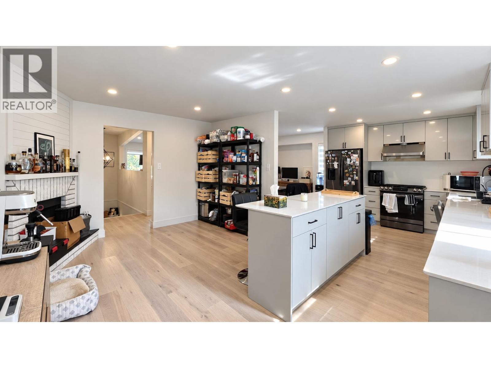 5298 Schou Street, Burnaby, British Columbia  V5G 4L1 - Photo 12 - R3168409