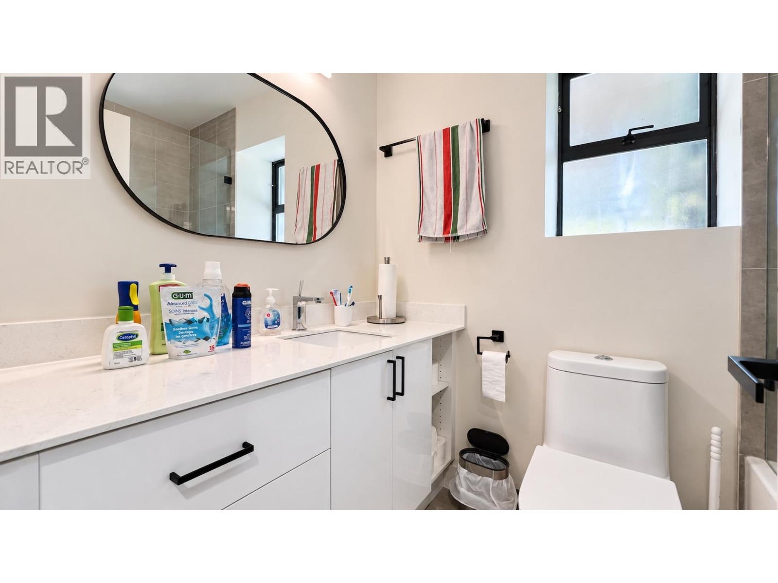 5298 Schou Street, Burnaby, British Columbia  V5G 4L1 - Photo 31 - R3168409