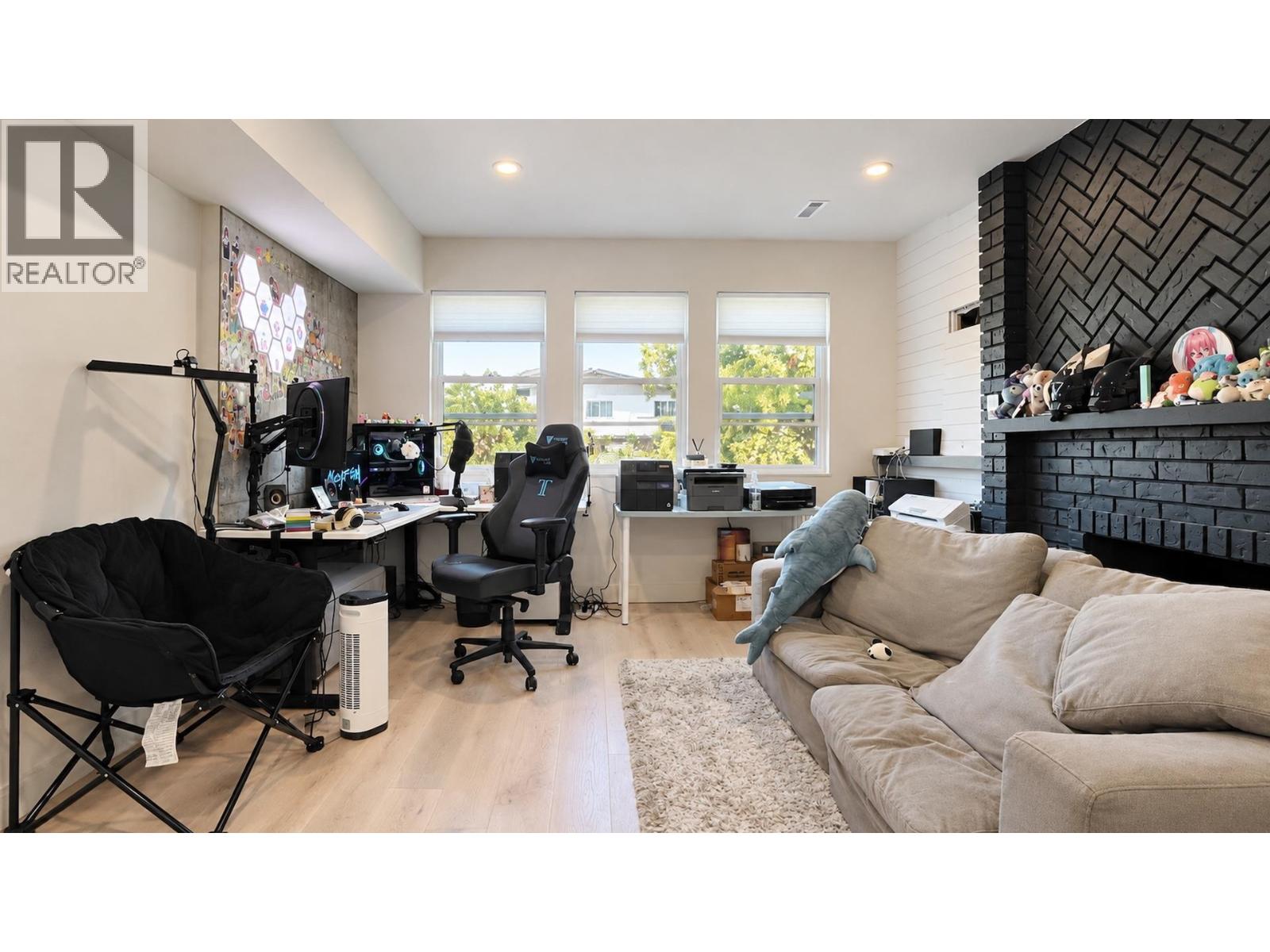5298 Schou Street, Burnaby, British Columbia  V5G 4L1 - Photo 34 - R3168409