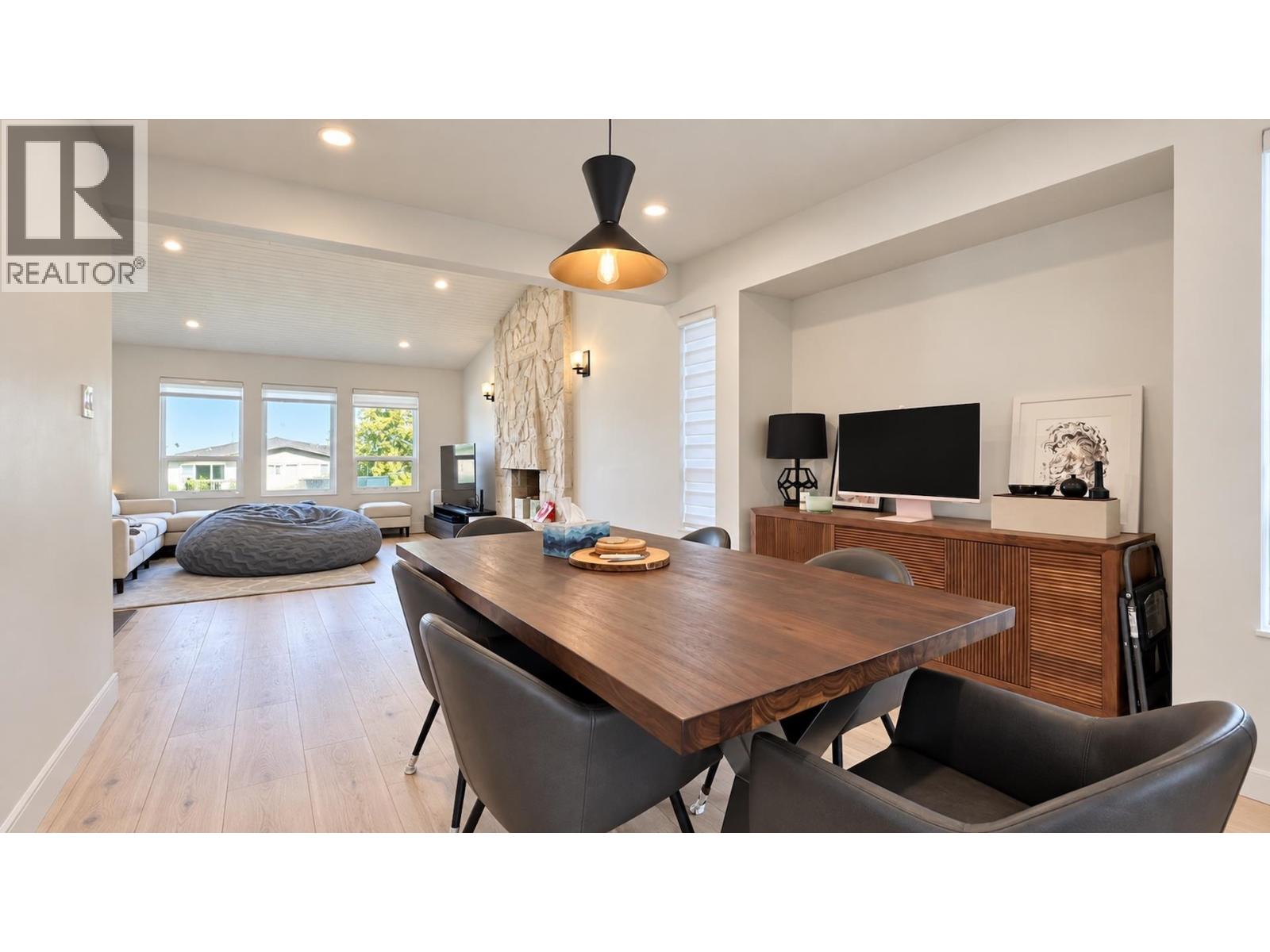 5298 Schou Street, Burnaby, British Columbia  V5G 4L1 - Photo 6 - R3168409