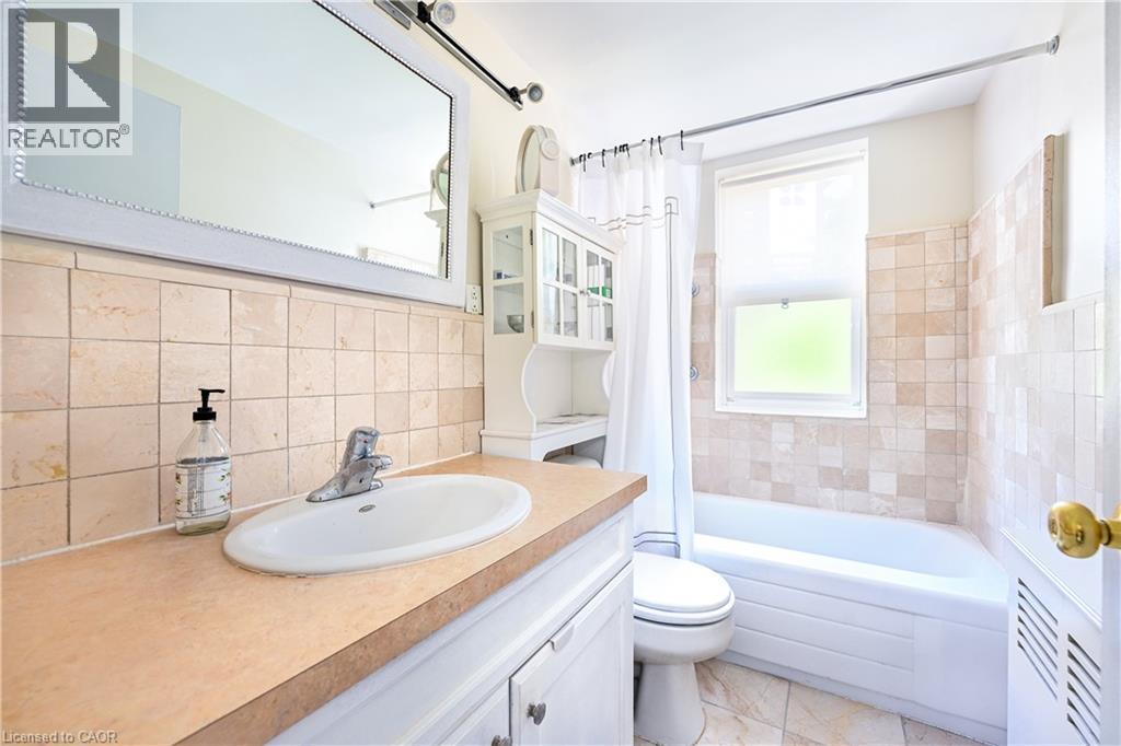 2422 New Street Unit# 9, Burlington, Ontario  L7R 1J6 - Photo 22 - 40865680