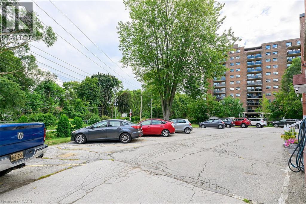 2422 New Street Unit# 9, Burlington, Ontario  L7R 1J6 - Photo 26 - 40865680