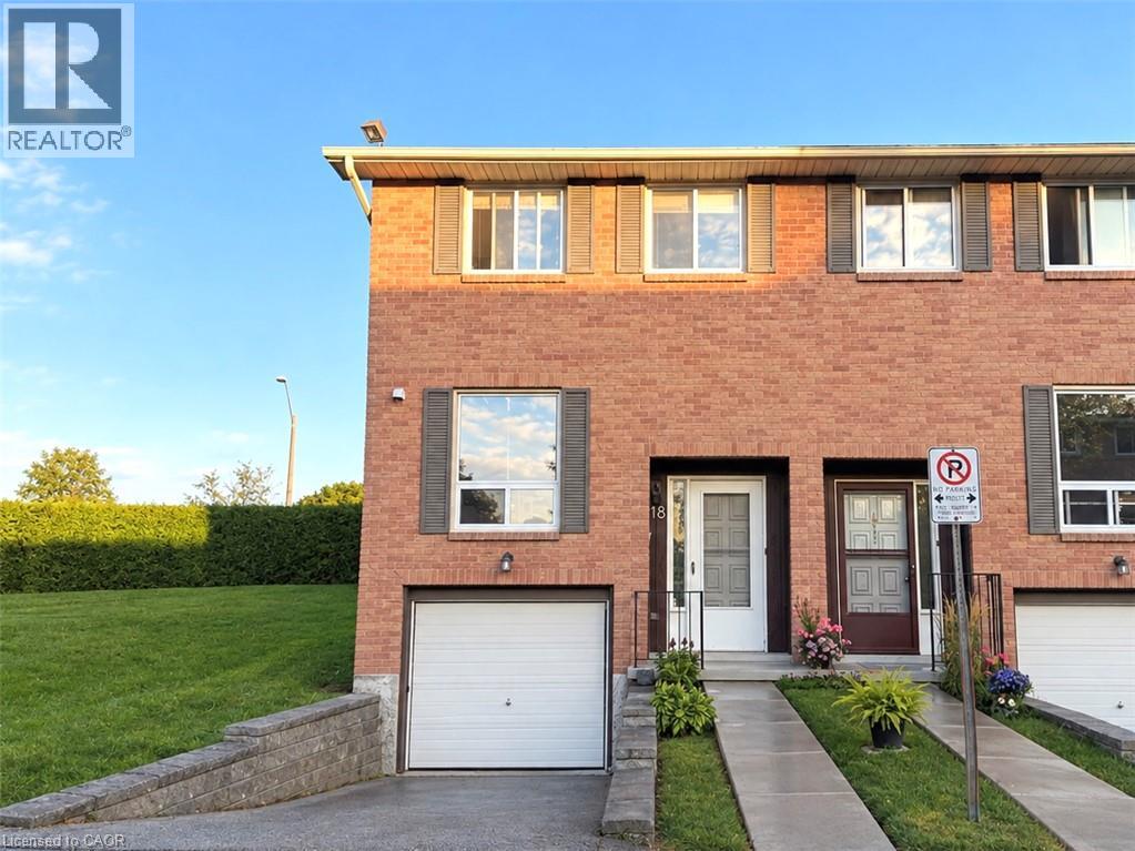 66 SUMMERCREST Drive Unit# 18, Hamilton, Ontario