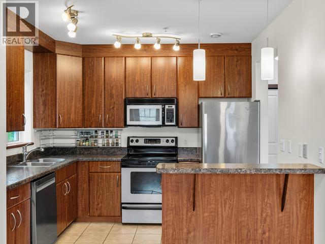 201-6100 6th Avenue, Whitehorse, Yukon Y1A 1M5 - Photo 16 - 17722