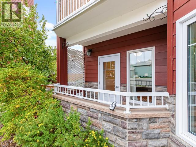 201-6100 6th Avenue, Whitehorse, Yukon Y1A 1M5 - Photo 2 - 17722