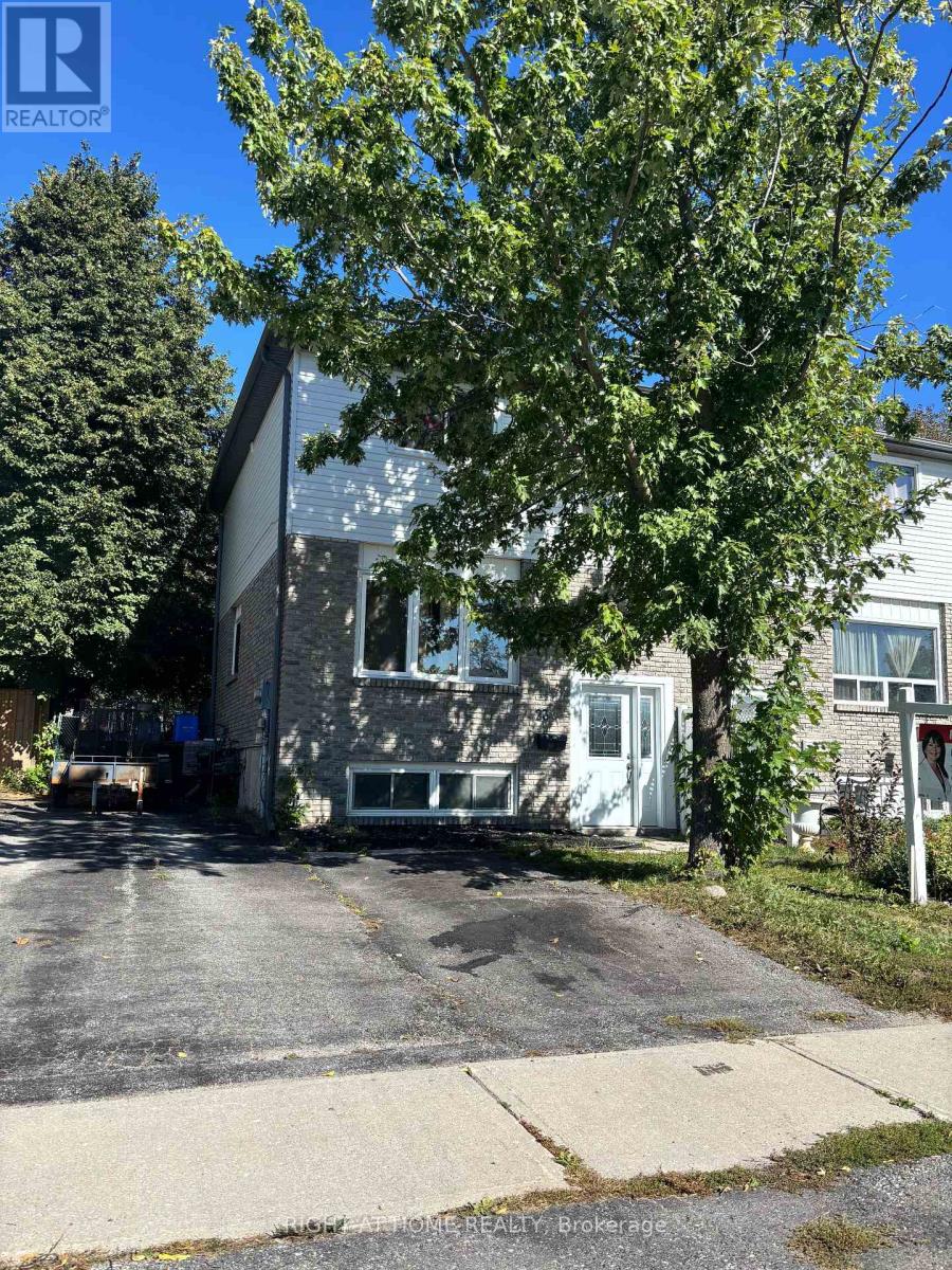 23 CARLTON ROAD, Barrie, Ontario