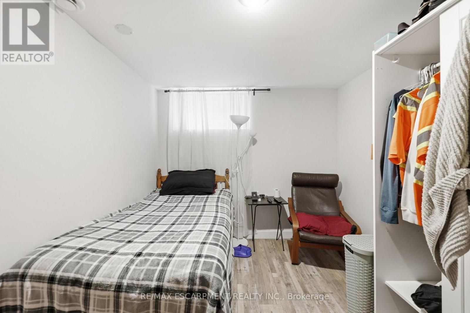894 Brucedale Avenue E, Hamilton, Ontario  L8B 1S9 - Photo 21 - X13761720