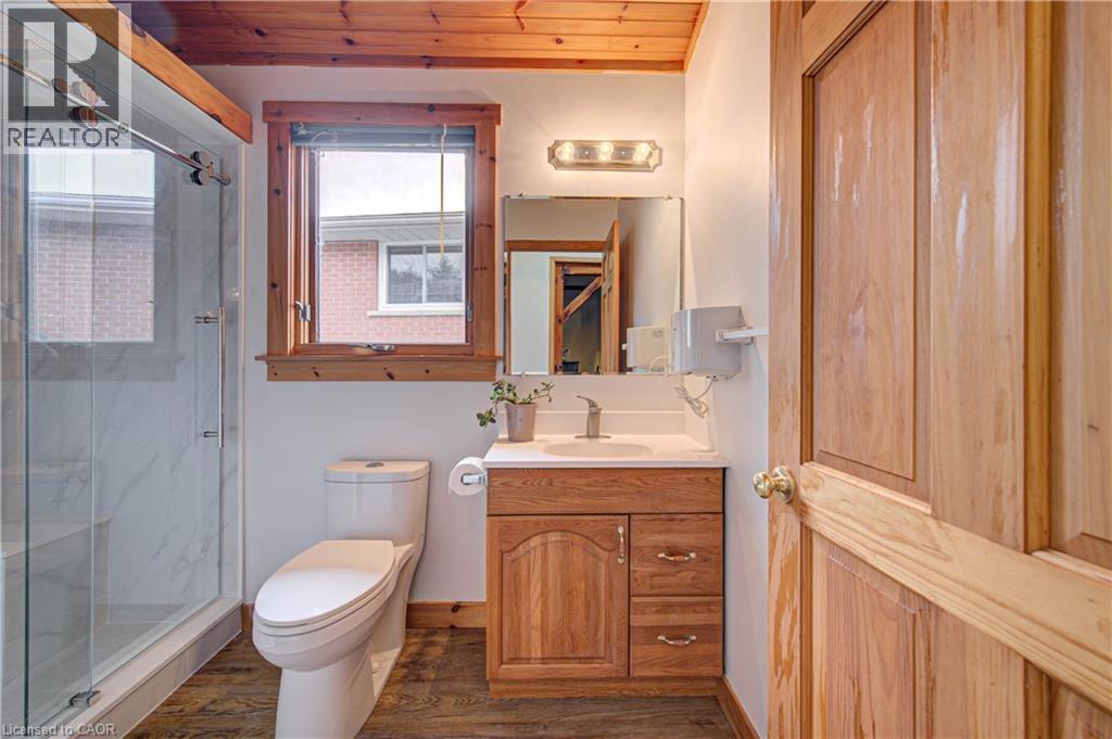650 Pineridge Road E, Waterloo, Ontario  N2L 5J9 - Photo 18 - 40865490