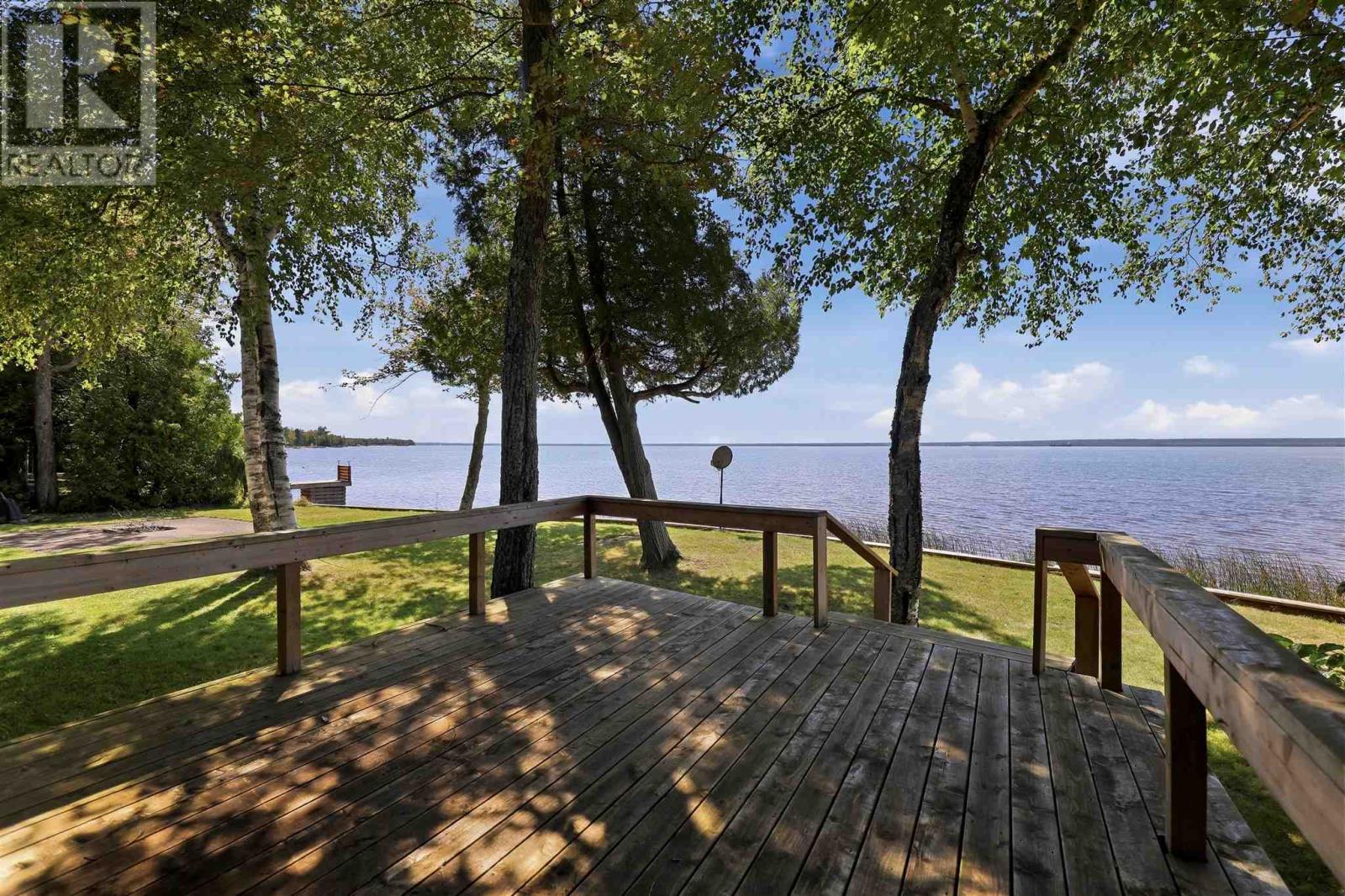 365 Sunnyside Beach Rd, Sault Ste. Marie, Ontario P6A 5K6 - Photo 33 - SM260989
