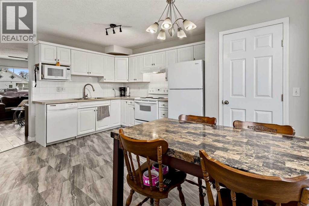 6219 18a Street SE, Calgary, Alberta  T2C 0N2 - Photo 13 - A2345240