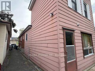 34 Rutherford Avenue, Toronto, Ontario  M6M 2C6 - Photo 18 - W13814782