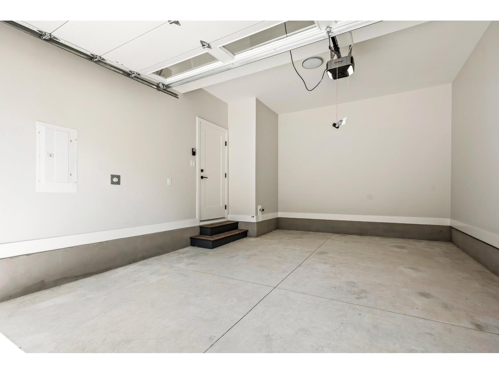 2 8745 ASHWELL ROAD|Lower Landing photo 38