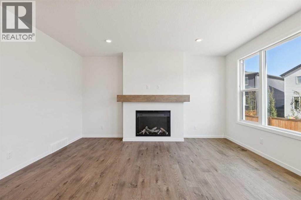 126 Walgrove Bay SE photo 14
