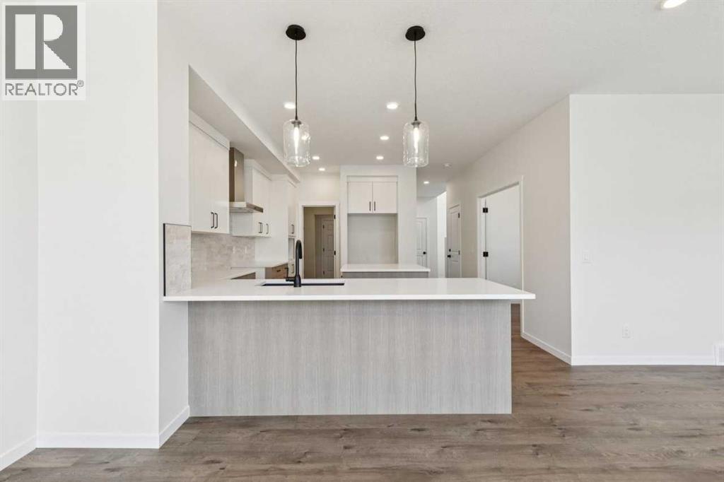 126 Walgrove Bay SE photo 20