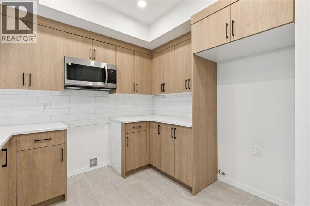 126 Walgrove Bay SE photo 41
