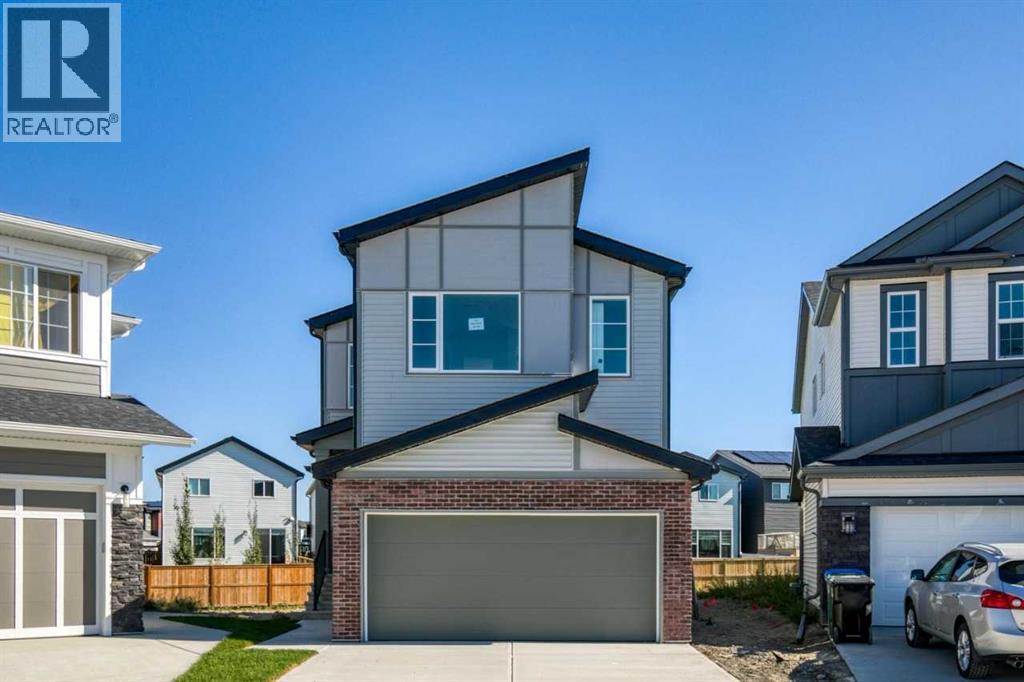 126 Walgrove Bay SE photo 2
