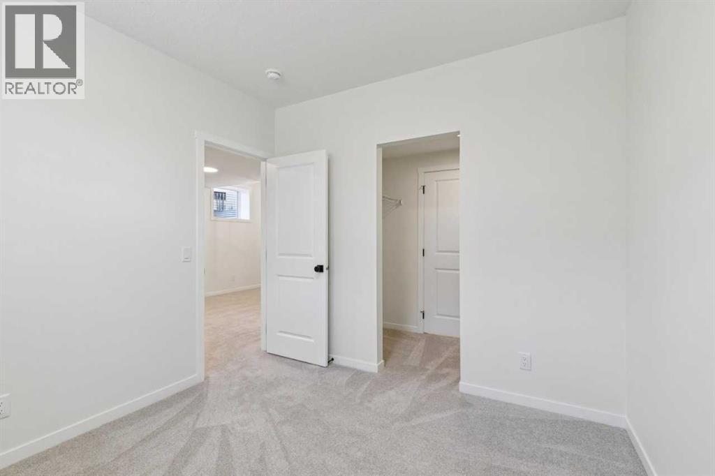 126 Walgrove Bay SE photo 48