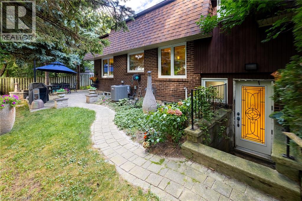 130 Tavistock Square, Halton, Ontario  L6K 2V2 - Photo 32 - 40865478