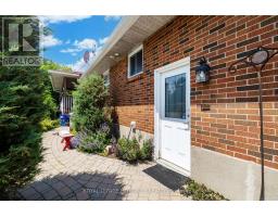 924 REX AVENUE, Ottawa, Ontario