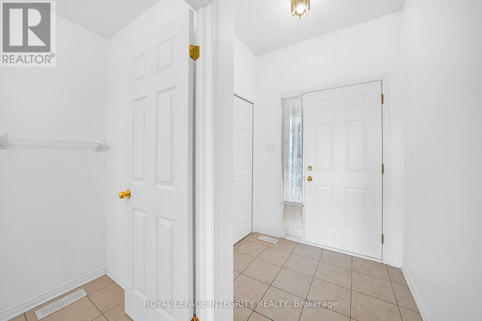 133 Lilibet Crescent, Ottawa, Ontario  K1V 2A1 - Photo 4 - X13816274