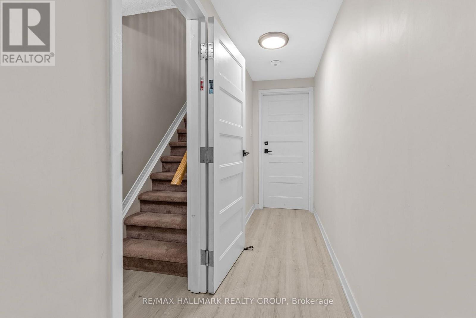 5 Rayburn Street, Ottawa, Ontario  K2K 3K8 - Photo 19 - X13816342