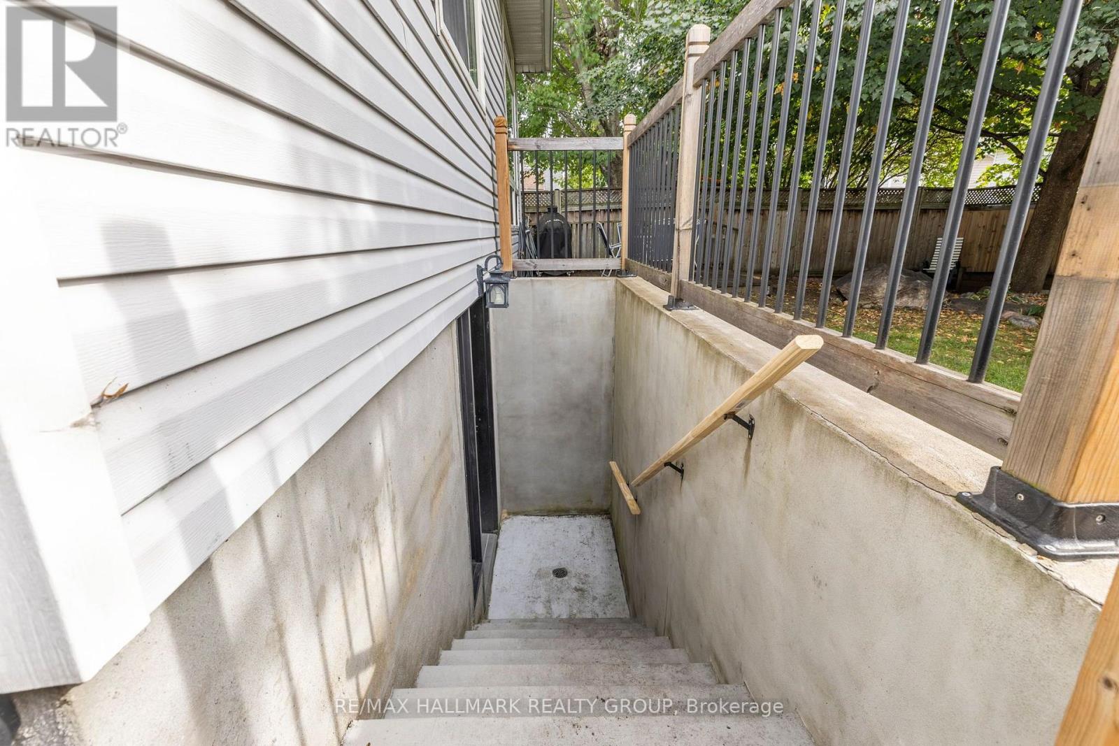 5 Rayburn Street, Ottawa, Ontario  K2K 3K8 - Photo 27 - X13816342