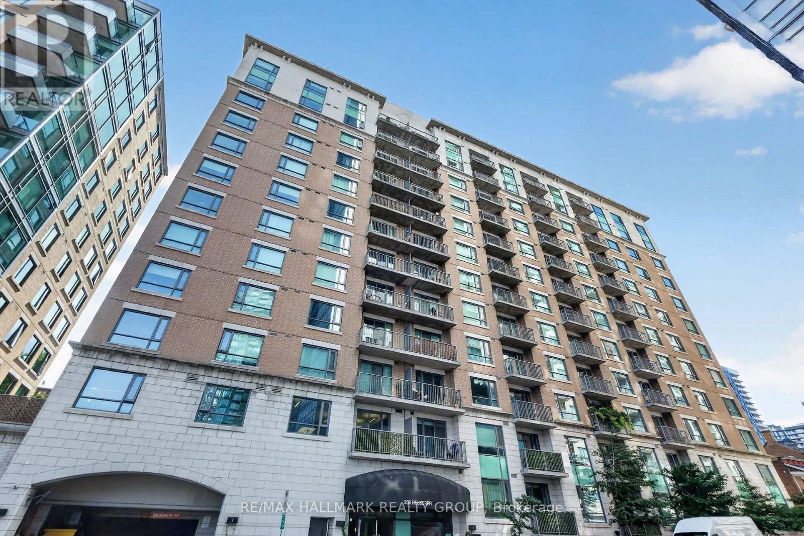 208 - 200 BESSERER STREET, Ottawa, Ontario
