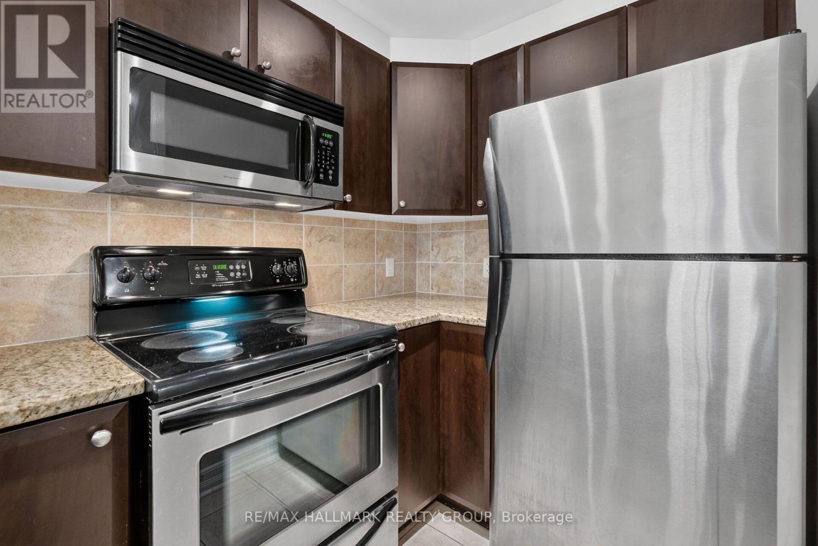 208 - 200 Besserer Street, Ottawa, Ontario  K1N 0A7 - Photo 8 - X13816404