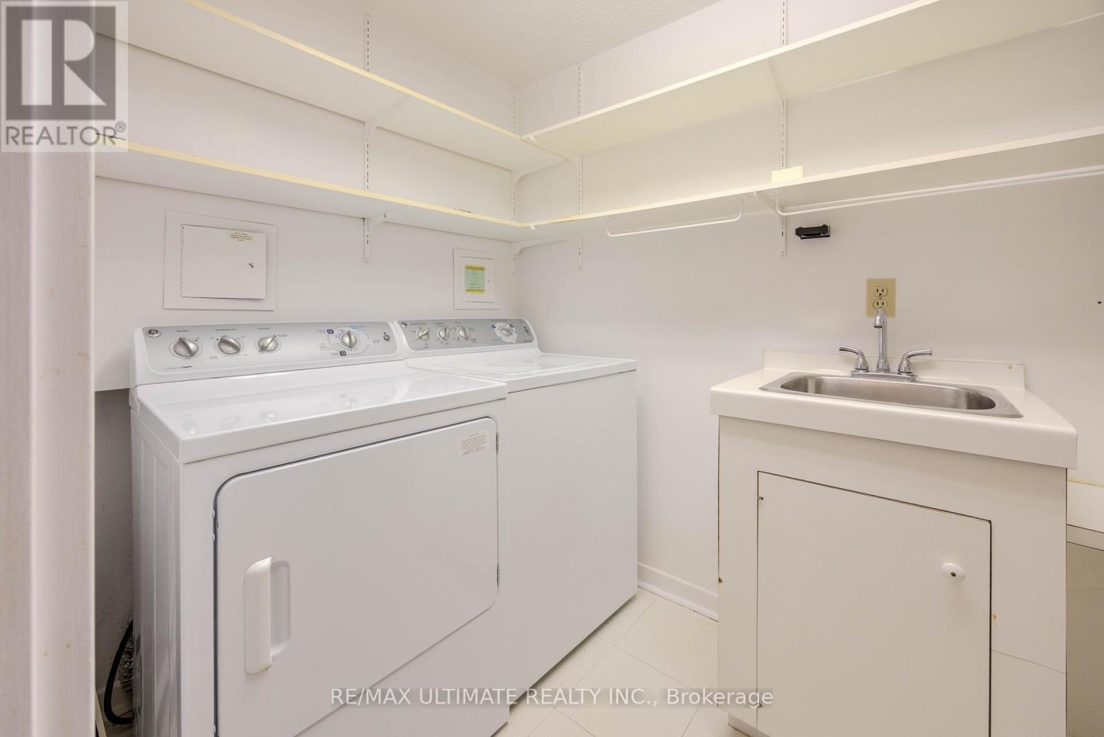 201 - 240 Heath Street W, Toronto, Ontario  M5P 3L5 - Photo 16 - C13816332