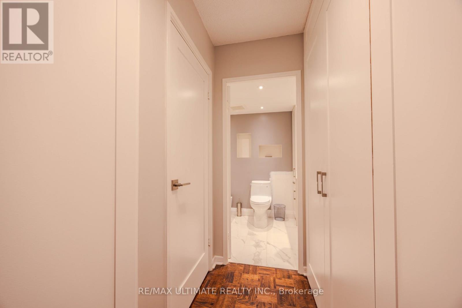 201 - 240 Heath Street W, Toronto, Ontario  M5P 3L5 - Photo 18 - C13816332