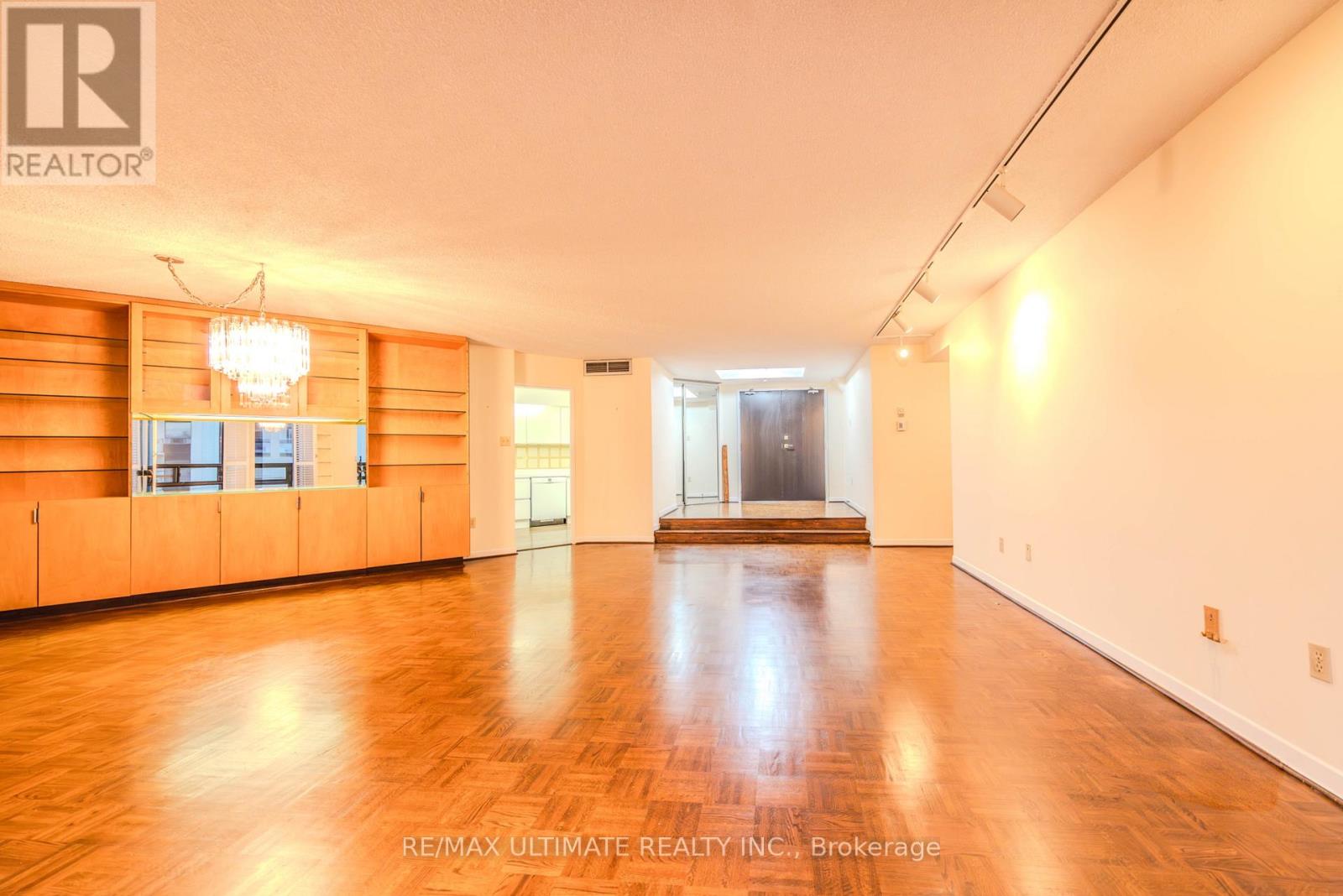 201 - 240 Heath Street W, Toronto, Ontario  M5P 3L5 - Photo 26 - C13816332