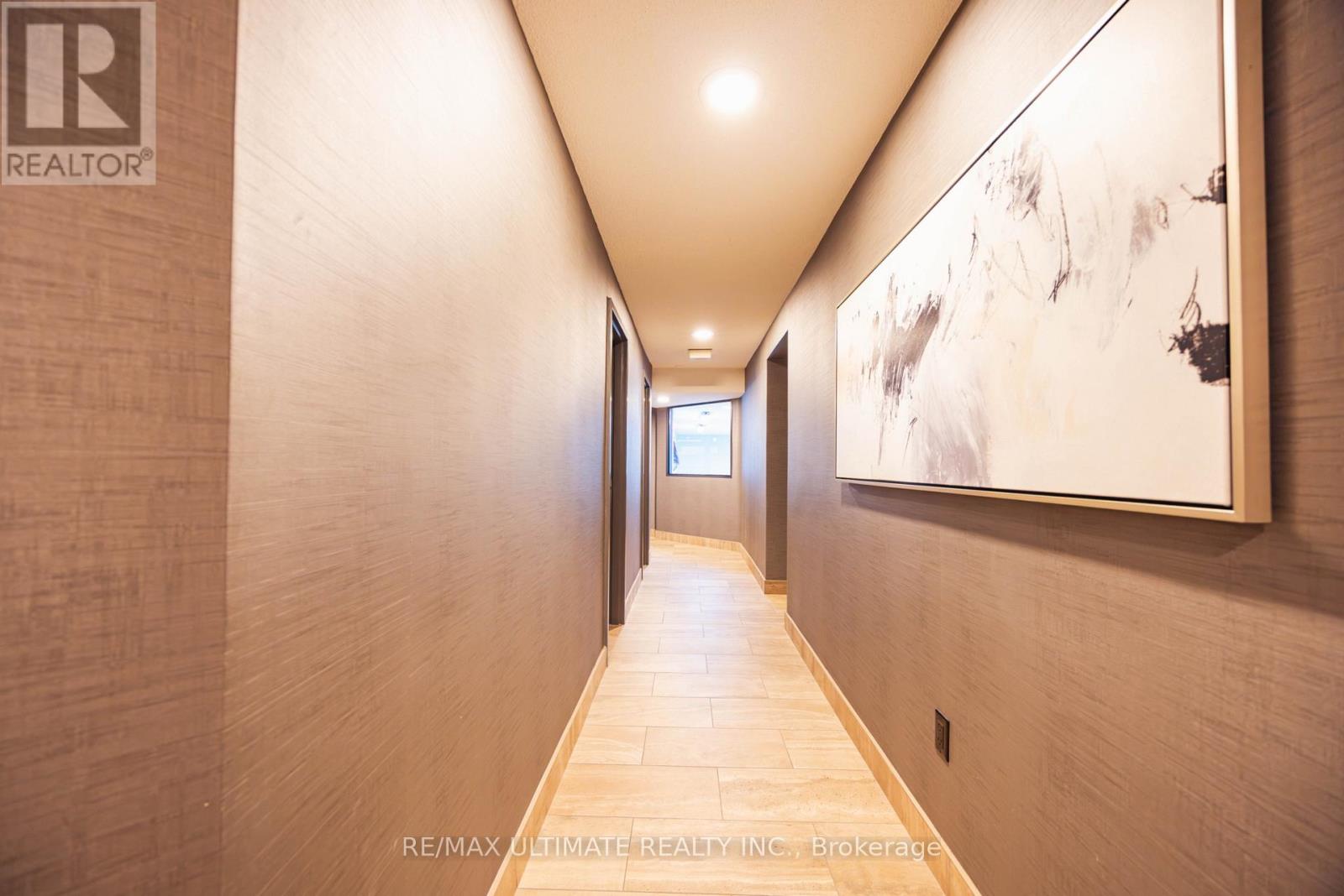 201 - 240 Heath Street W, Toronto, Ontario  M5P 3L5 - Photo 30 - C13816332