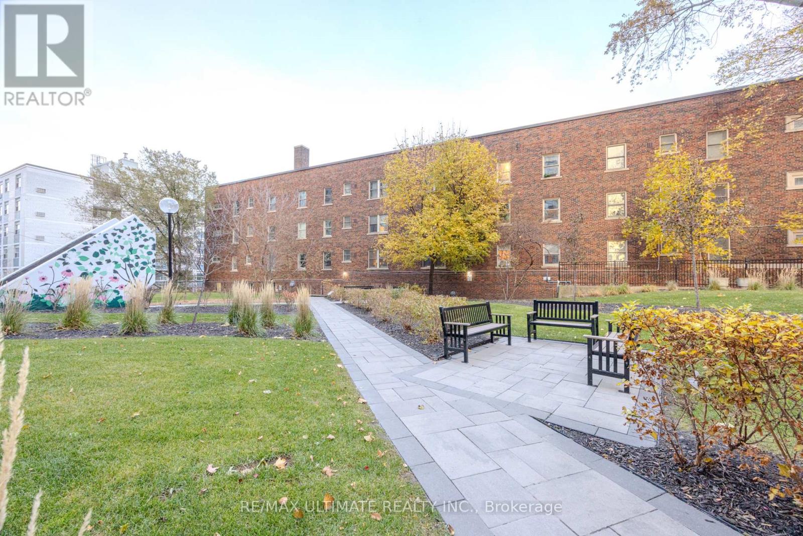 201 - 240 Heath Street W, Toronto, Ontario  M5P 3L5 - Photo 33 - C13816332