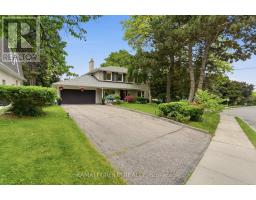 30 BLUE RIDGE ROAD, Toronto, Ontario