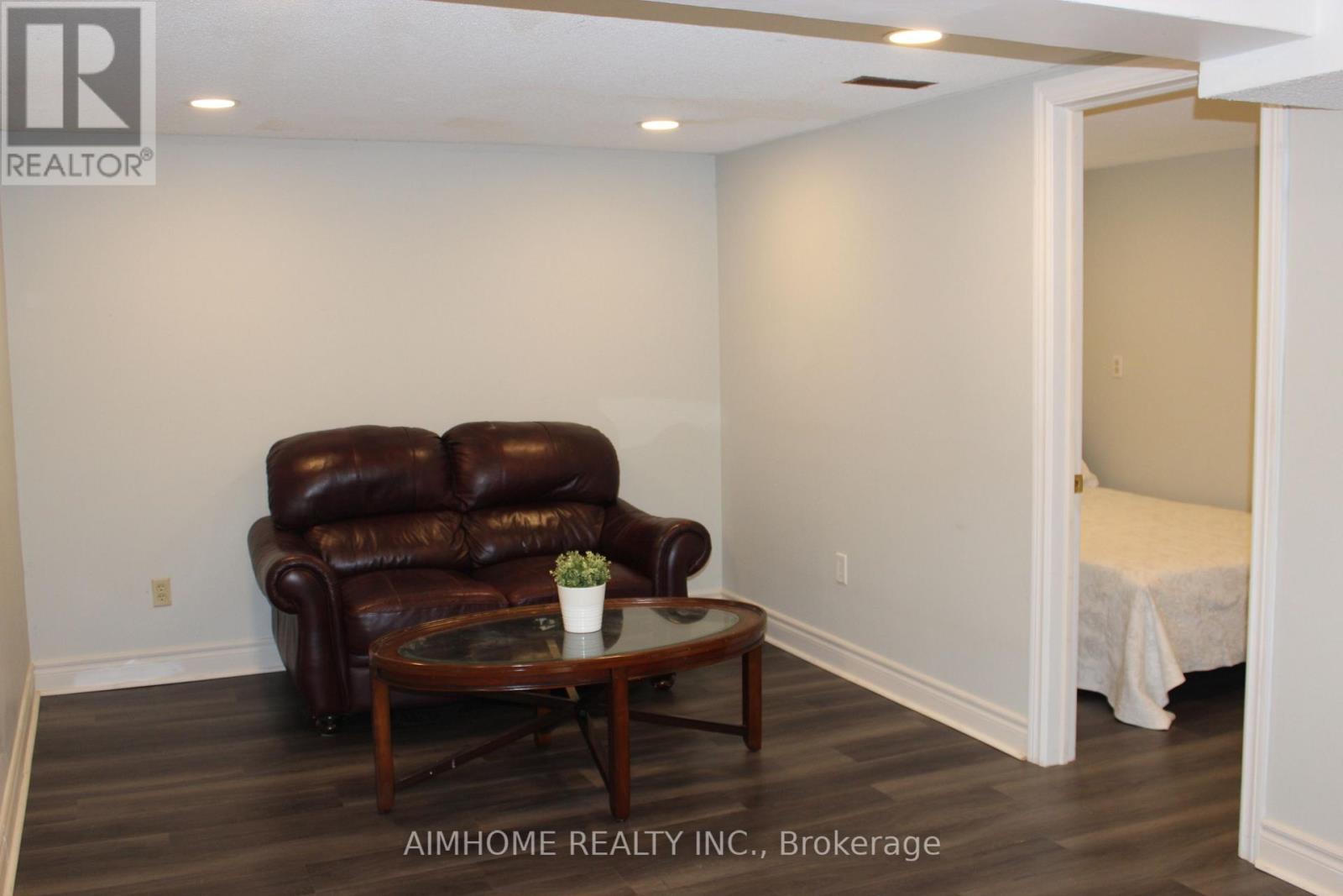 32 Lauralynn Crescent, Toronto, Ontario  M1S 2H5 - Photo 15 - E13816240