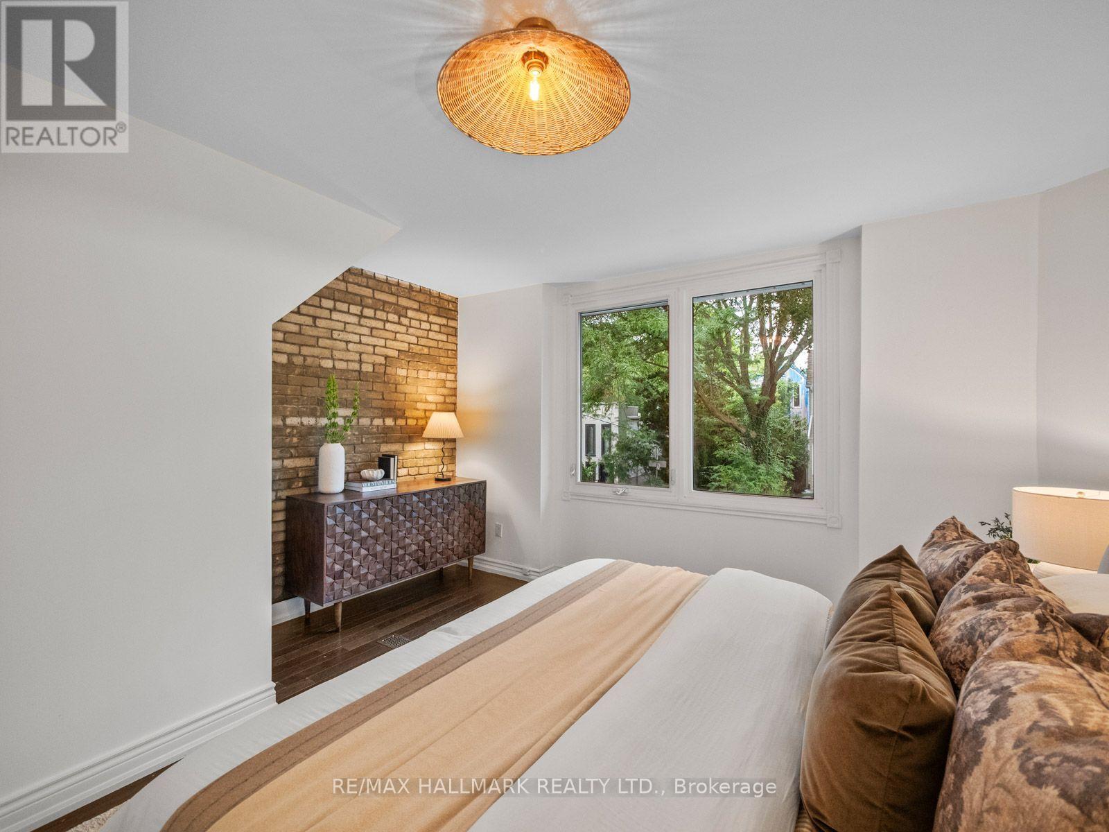 179 Riverdale Avenue, Toronto, Ontario  M4K 1C4 - Photo 25 - E13816386