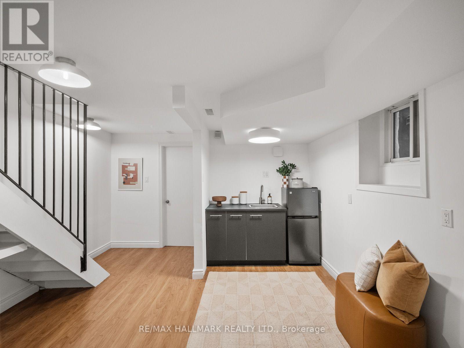 179 Riverdale Avenue, Toronto, Ontario  M4K 1C4 - Photo 36 - E13816386