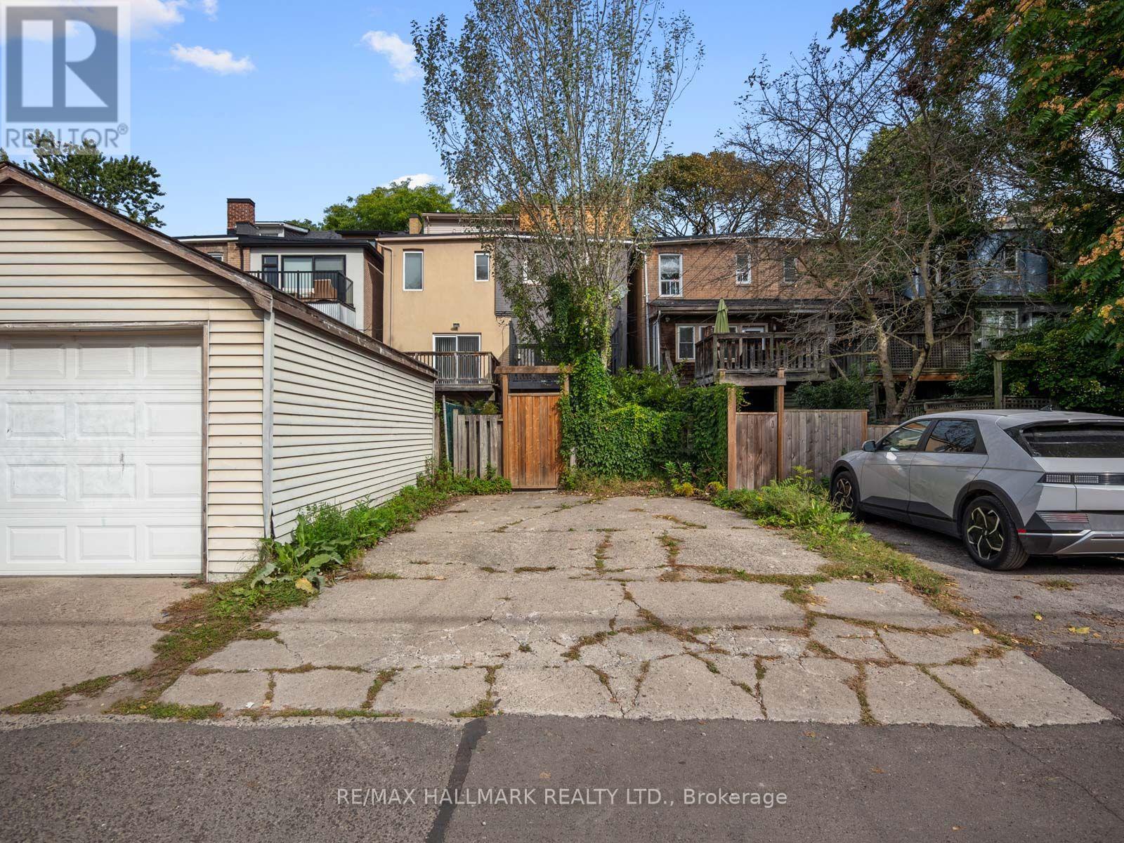 179 Riverdale Avenue, Toronto, Ontario  M4K 1C4 - Photo 45 - E13816386