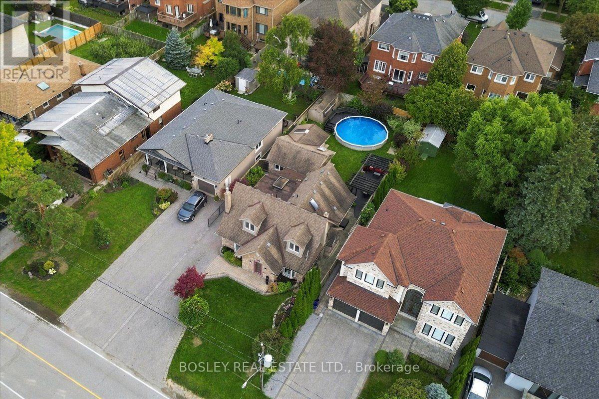 566 Rougemount Drive, Pickering, Ontario  L1W 2C2 - Photo 2 - E13816388