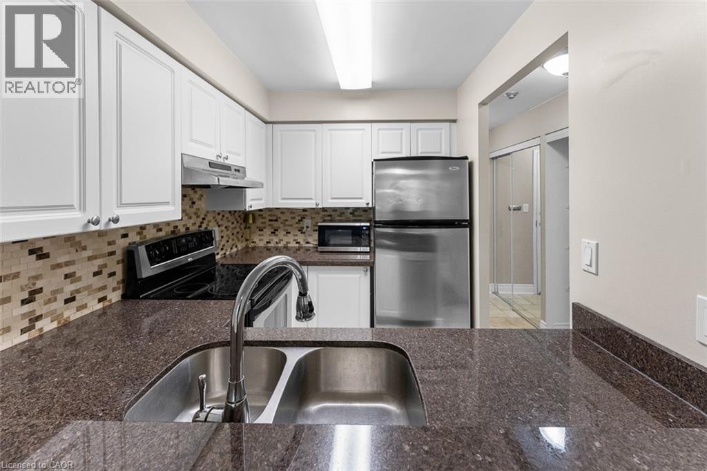 398 Eglinton Avenue E Unit# 308, Toronto, Ontario  M4P 3H8 - Photo 9 - 40865540