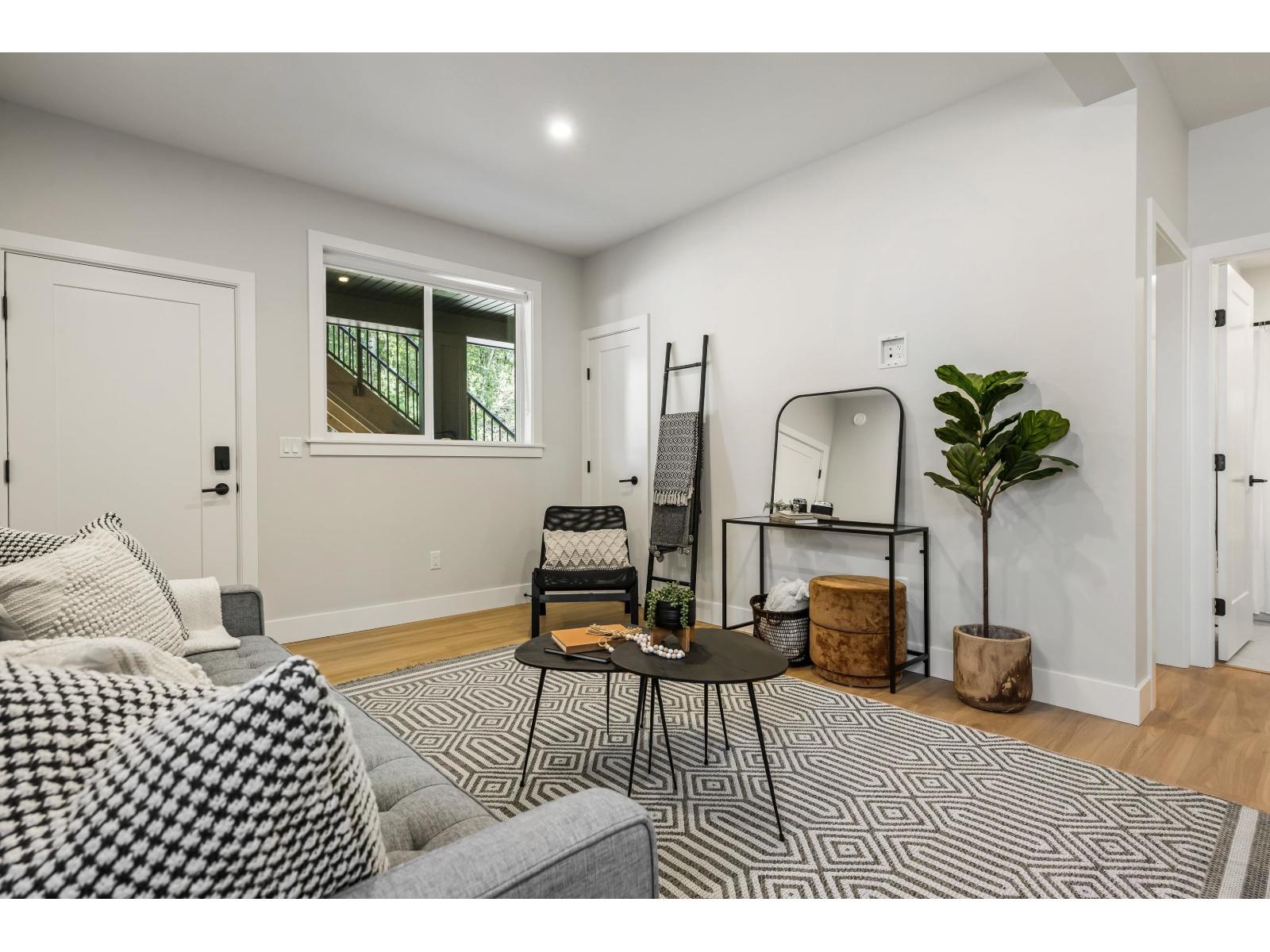 1 8745 ASHWELL ROAD|Lower Landing photo 31